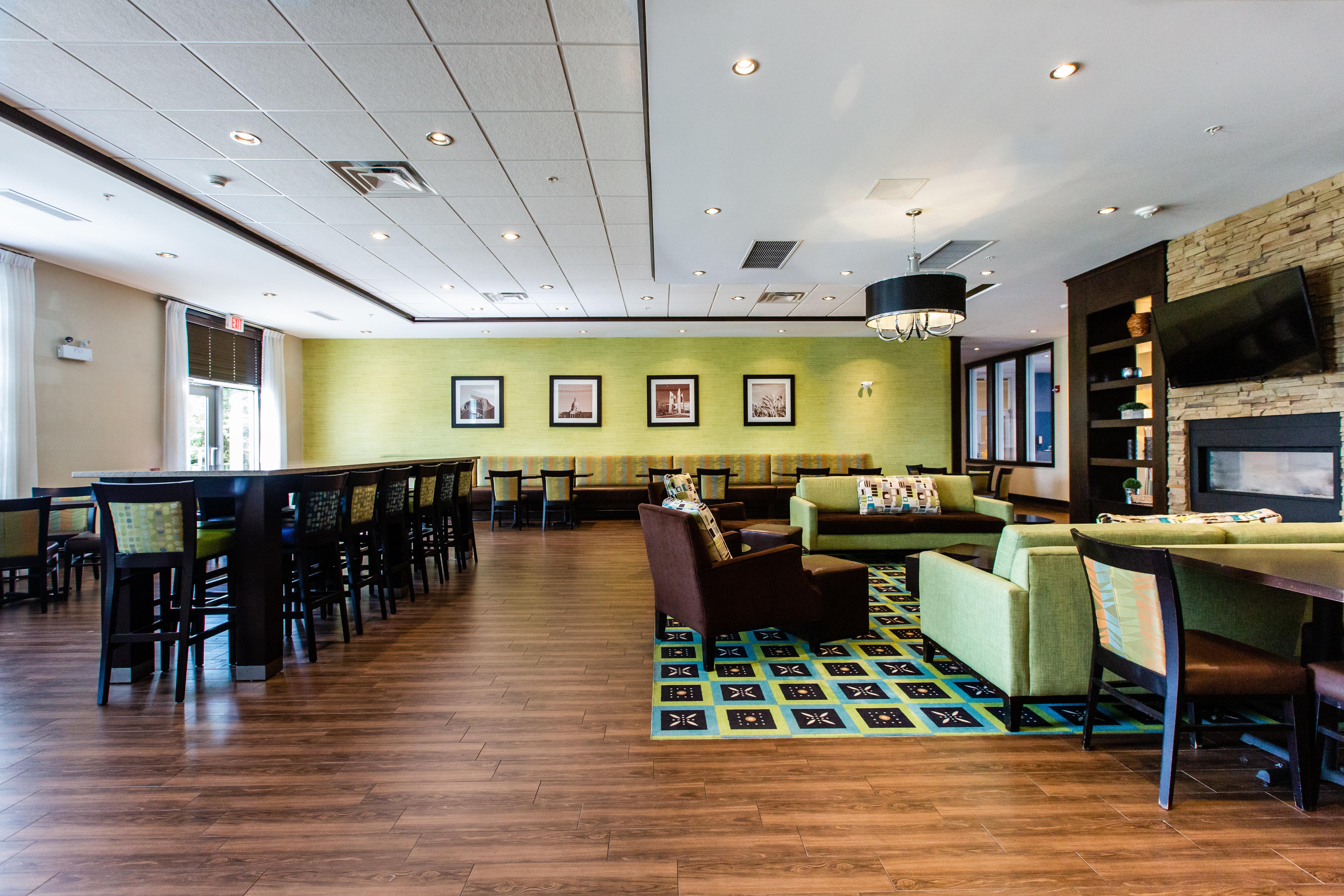 Holiday Inn Express & Suites Spruce Grove - Stony Plain By Ihg Екстер'єр фото