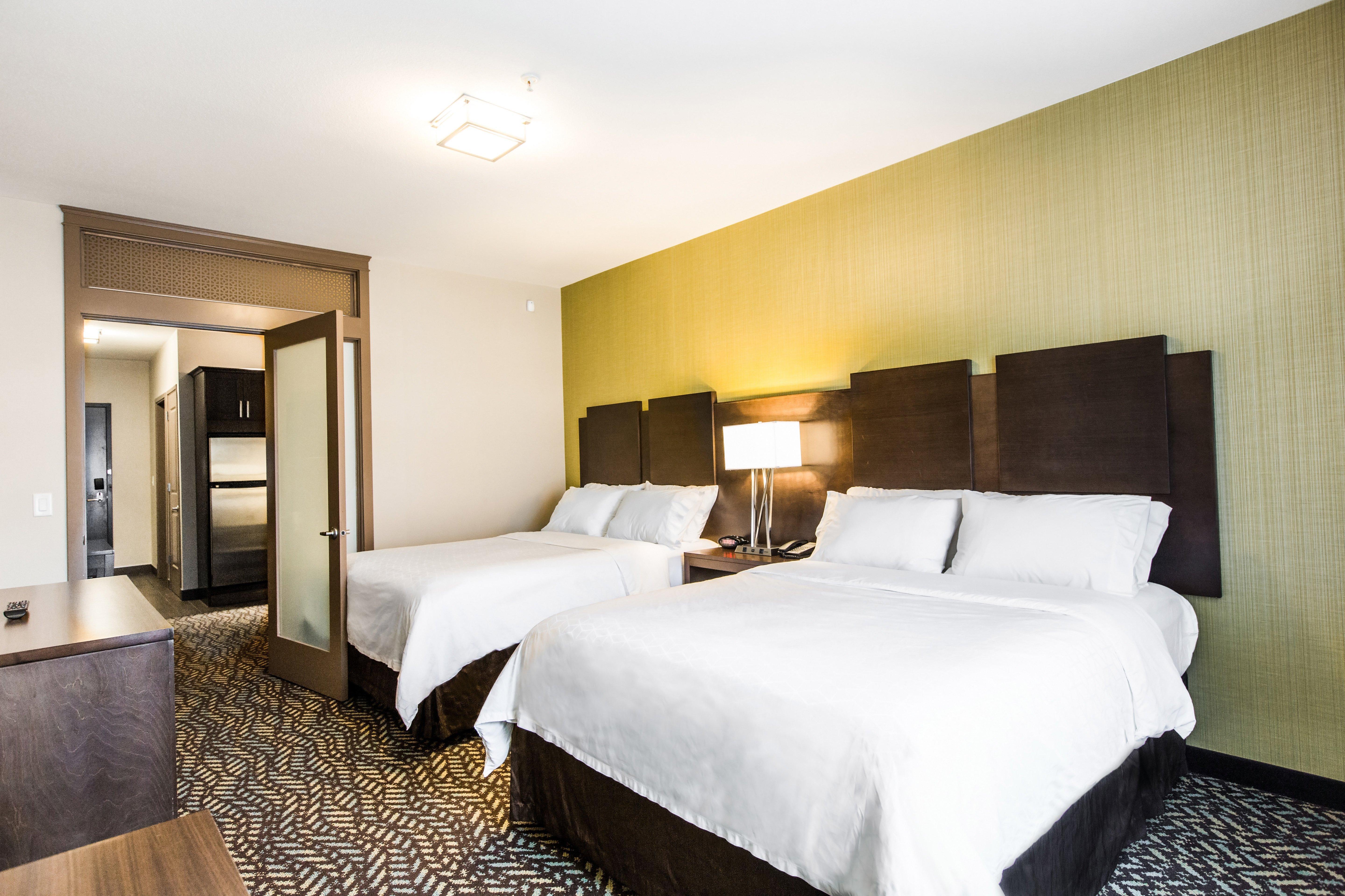 Holiday Inn Express & Suites Spruce Grove - Stony Plain By Ihg Екстер'єр фото